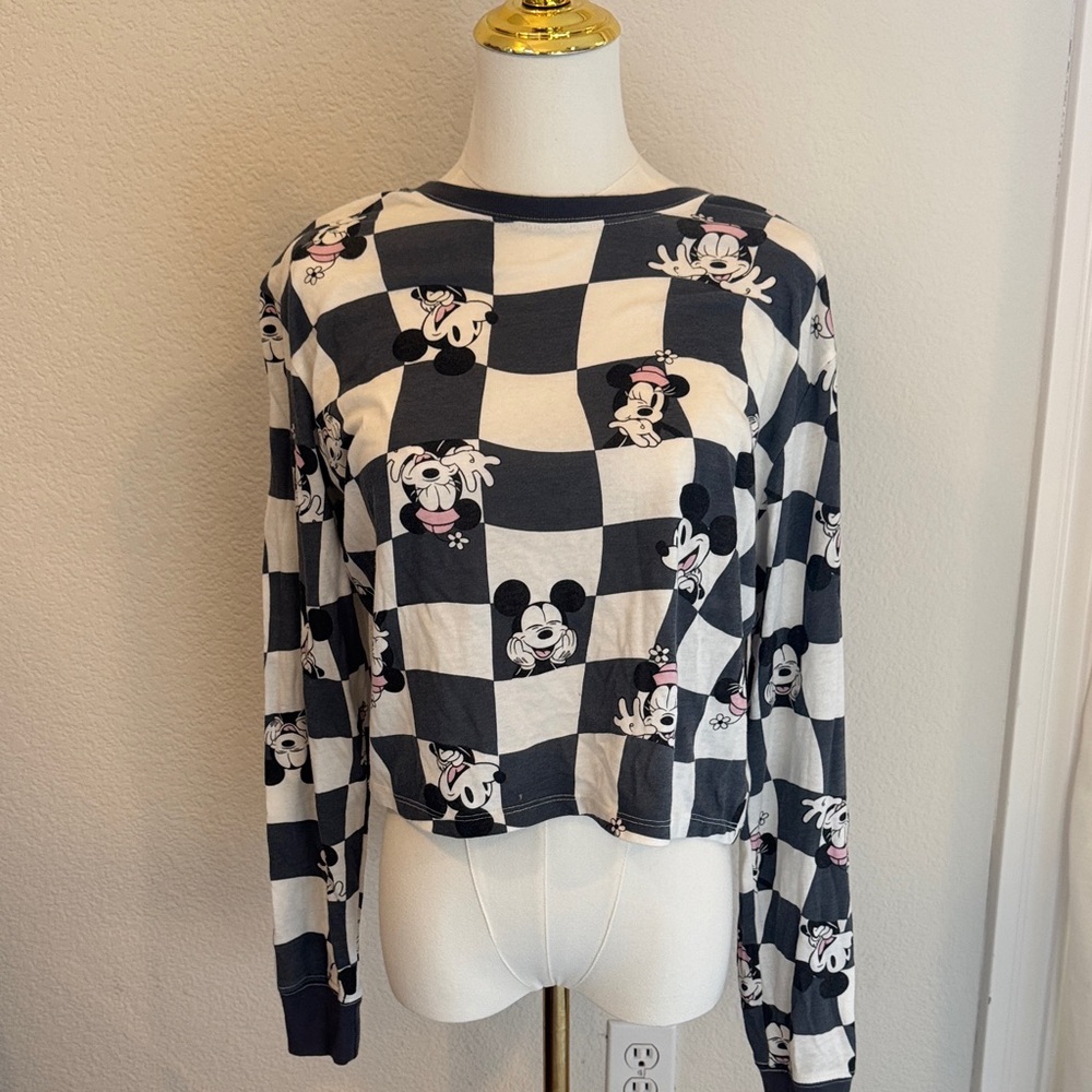Disney Black and White Long Sleeve Tee